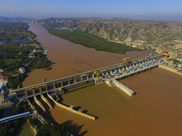 青铜峡水利枢纽工程。_副本.jpg