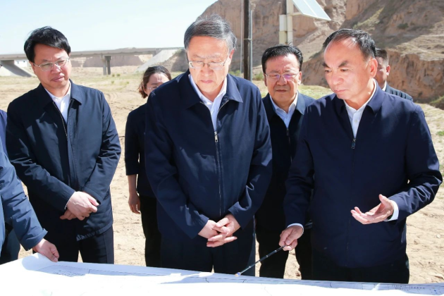李邑飞调研苦水河流域水土保持...